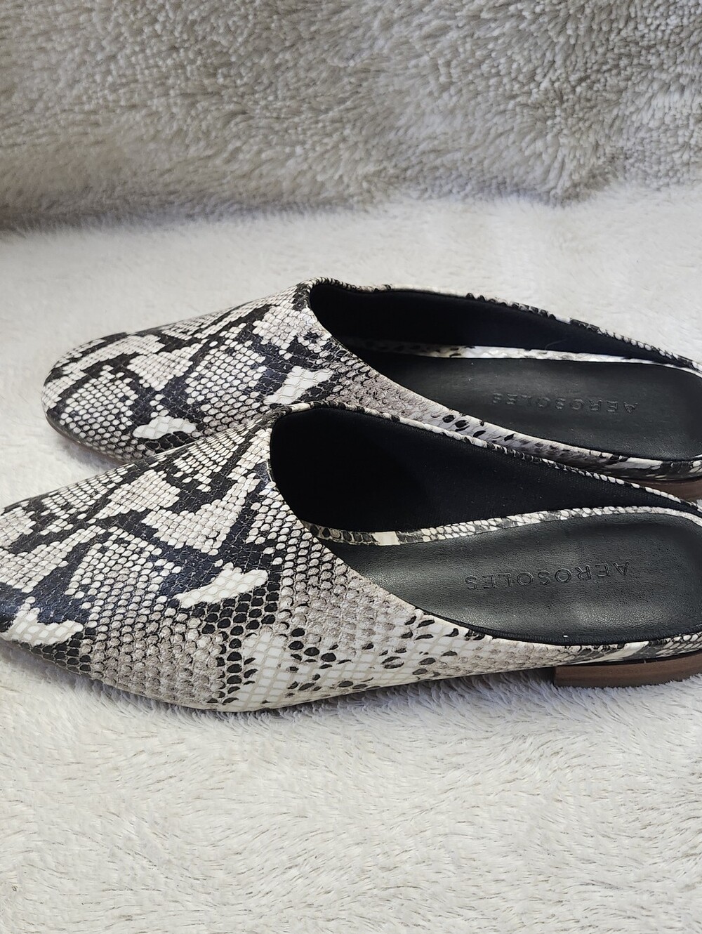 • Aerosoles Mya Leather Mules Women's 6M Slip On Snake Print OrthoLite Cushion - Picture 4 of 8